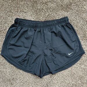 Nike Black Athletic Shorts Elastic Waistband Lightweight